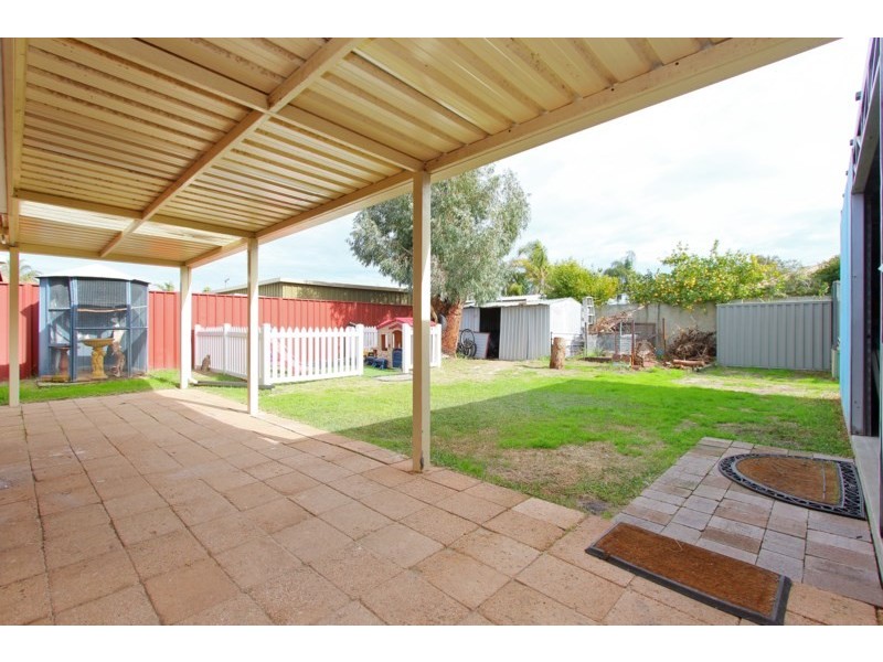 208 Altone Road, Beechboro WA 6063