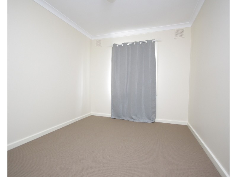 48 Gummow Way, Girrawheen WA 6064