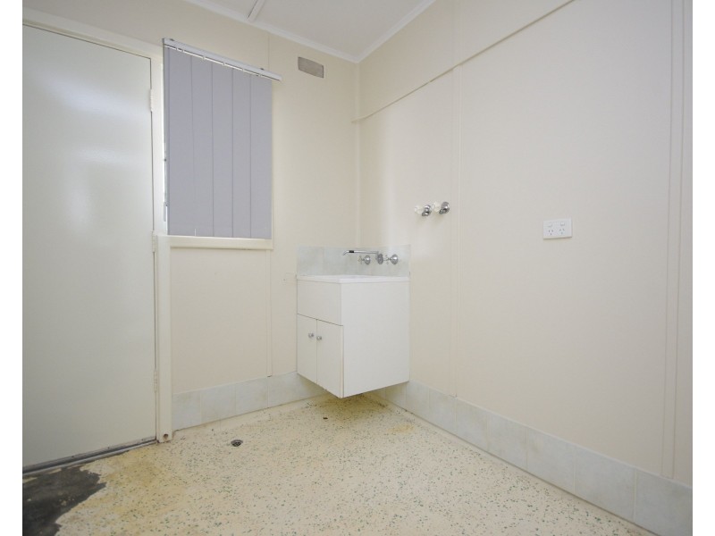 48 Gummow Way, Girrawheen WA 6064