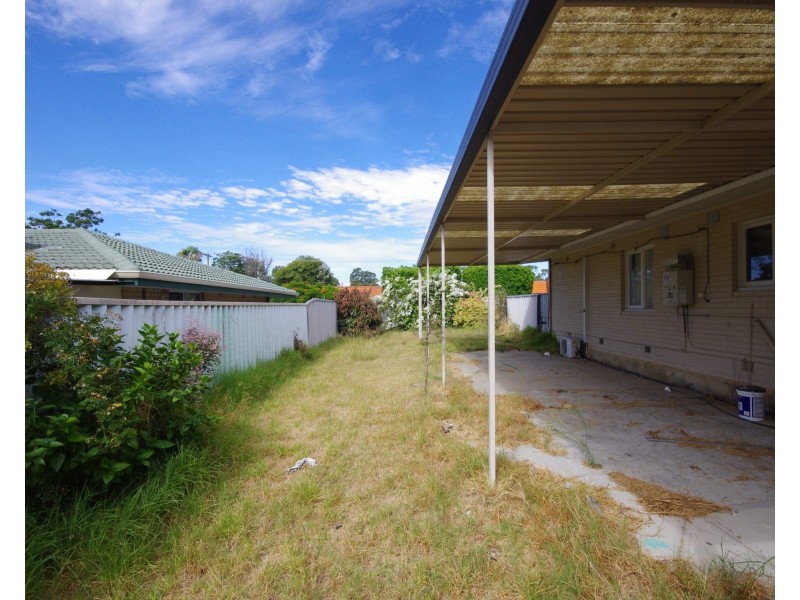 48 Gummow Way, Girrawheen WA 6064