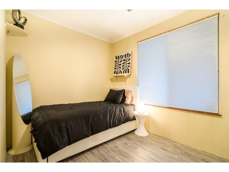 25 Beedelup Close, Ballajura WA 6066