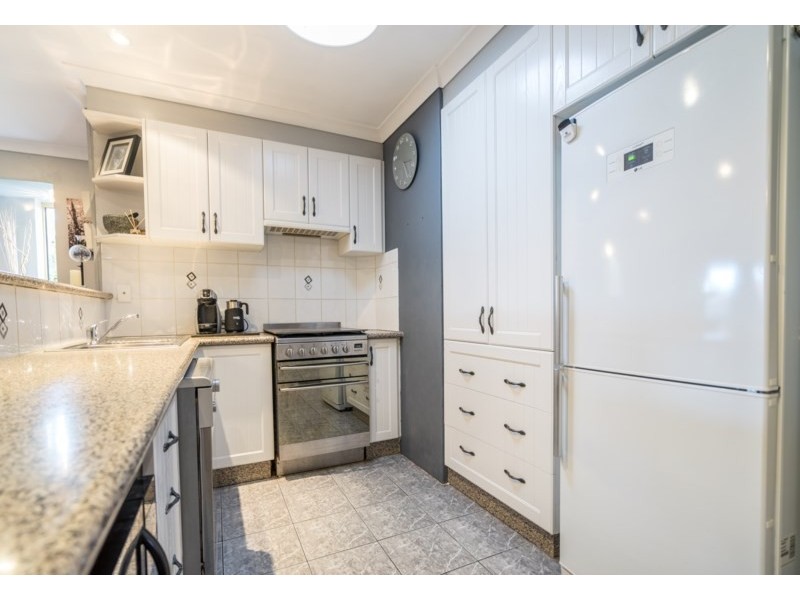 25 Beedelup Close, Ballajura WA 6066