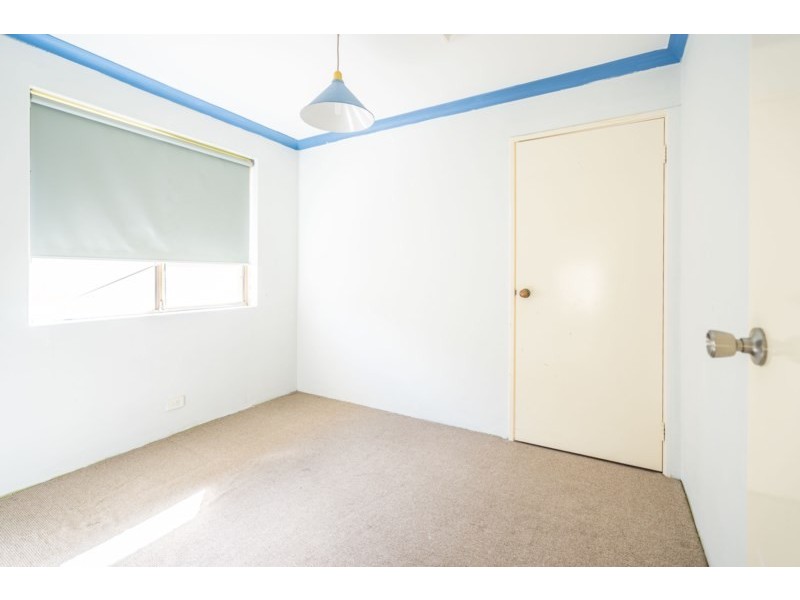 15 Daventry Drive, Alexander Heights WA 6064