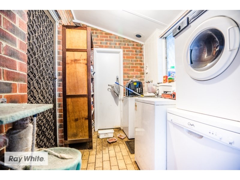 24 Earnley Way, Balga WA 6061