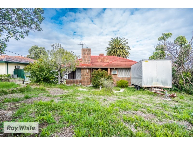 24 Earnley Way, Balga WA 6061