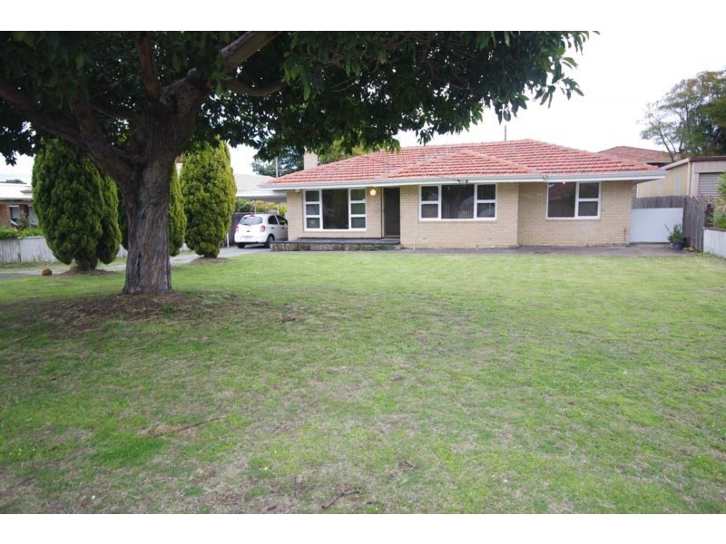 7 Balcombe Street, Westminster WA 6061