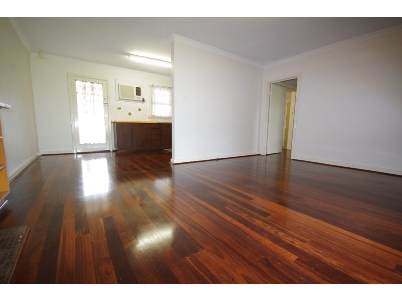 7 Balcombe Street, Westminster WA 6061