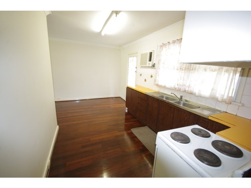 7 Balcombe Street, Westminster WA 6061