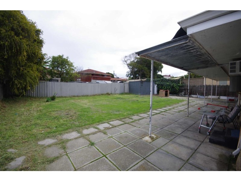 7 Balcombe Street, Westminster WA 6061