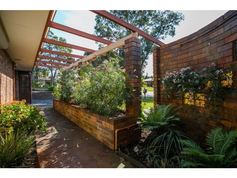 5 Carstairs Court, Beechboro WA 6063