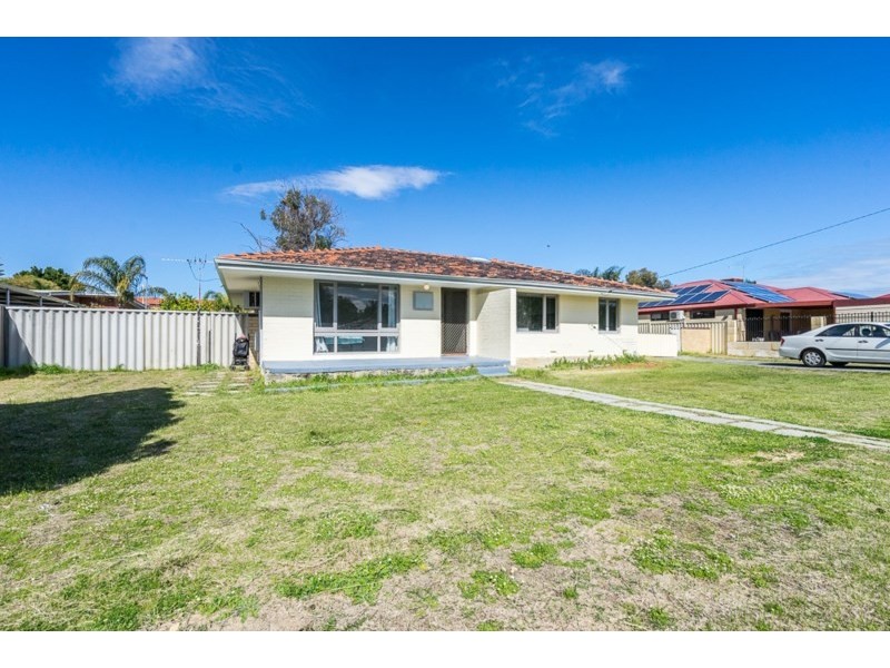 46 Amberton Avenue, Girrawheen WA 6064