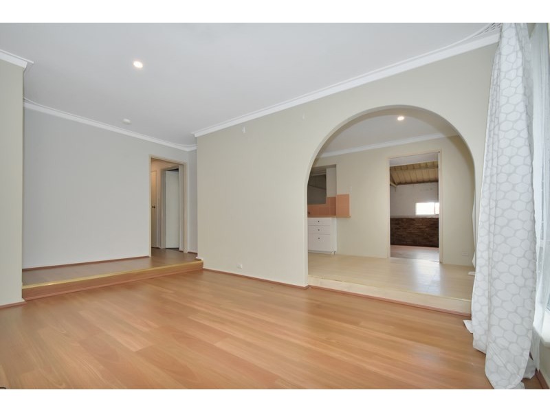 37 Rendell Way, Koondoola WA 6064