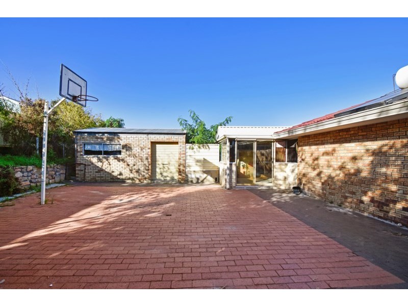 37 Rendell Way, Koondoola WA 6064