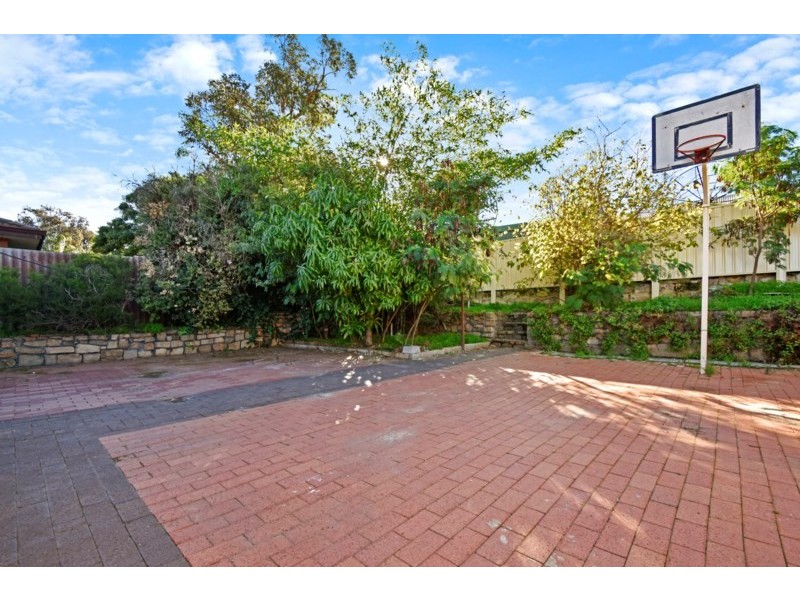 37 Rendell Way, Koondoola WA 6064