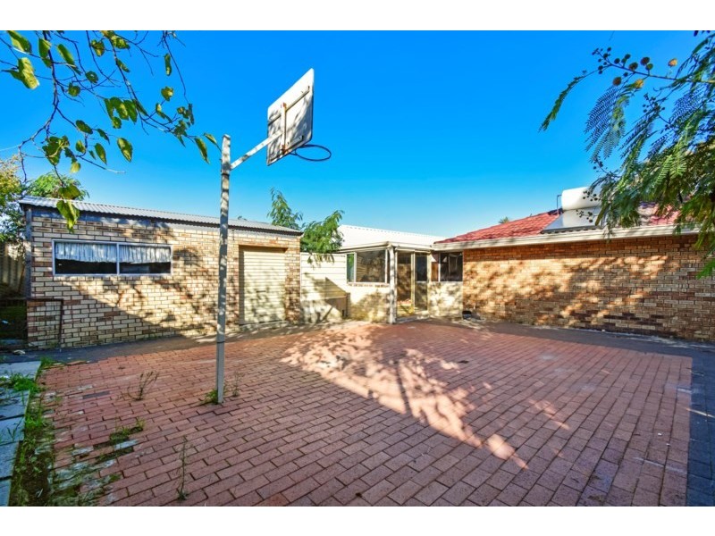37 Rendell Way, Koondoola WA 6064