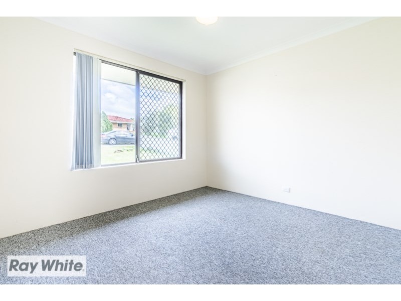 5 Lambourne Retreat, Mirrabooka WA 6061