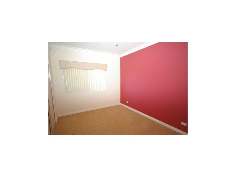 23 Hardcastle Avenue, Landsdale WA 6065