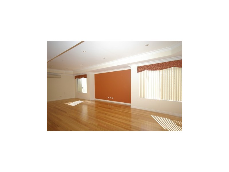 23 Hardcastle Avenue, Landsdale WA 6065