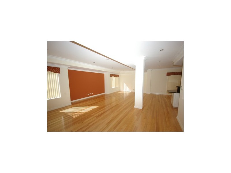 23 Hardcastle Avenue, Landsdale WA 6065