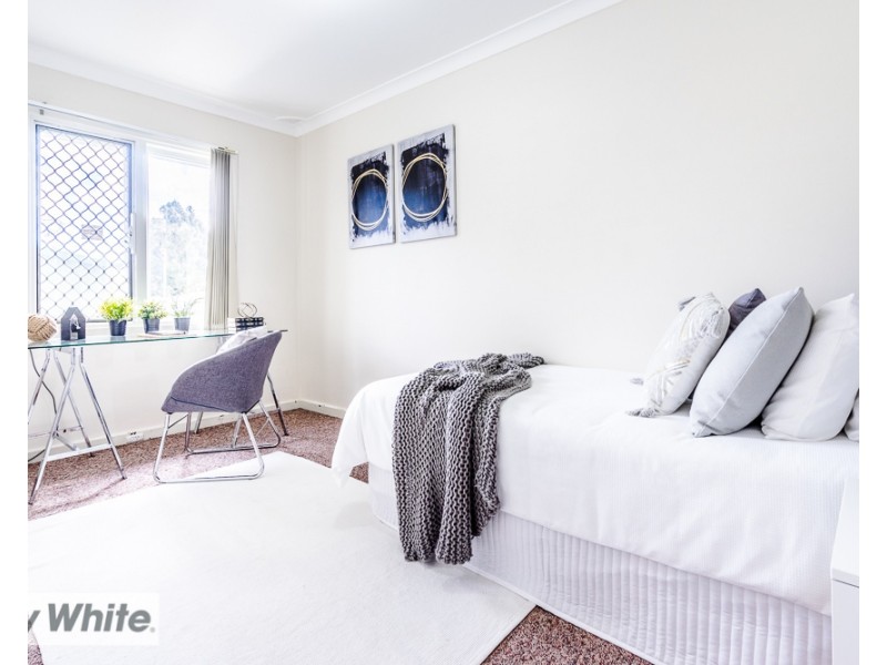 1A Connell Way, Girrawheen WA 6064