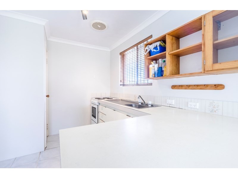 27 Liquidambar Heights, Mirrabooka WA 6061