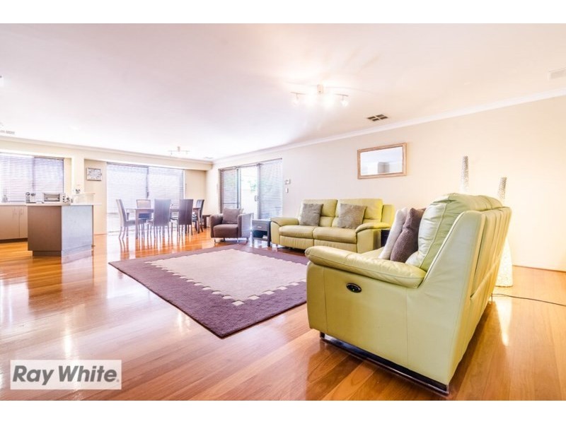 8 Rabaul Lane, Dianella WA 6059