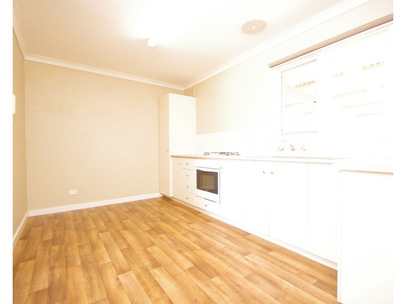 4/43 Golders Way, Girrawheen WA 6064