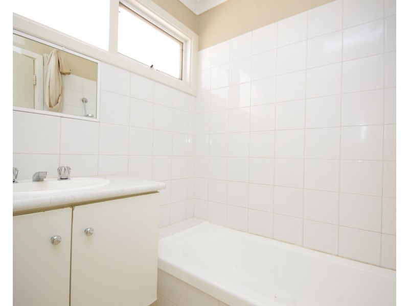 4/43 Golders Way, Girrawheen WA 6064