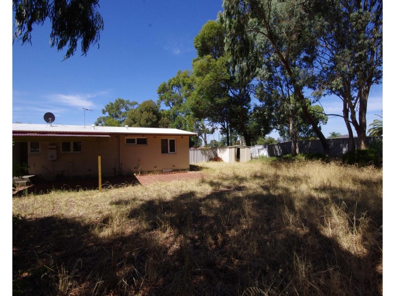 4/43 Golders Way, Girrawheen WA 6064