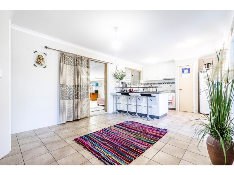 83 Hillcrest Road, Alexander Heights WA 6064