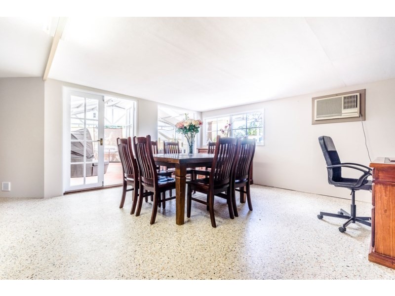 83 Hillcrest Road, Alexander Heights WA 6064
