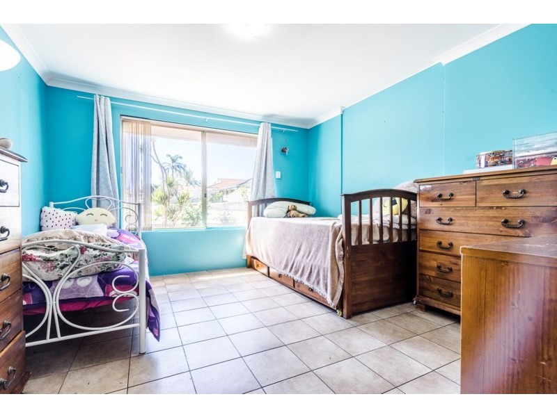 83 Hillcrest Road, Alexander Heights WA 6064