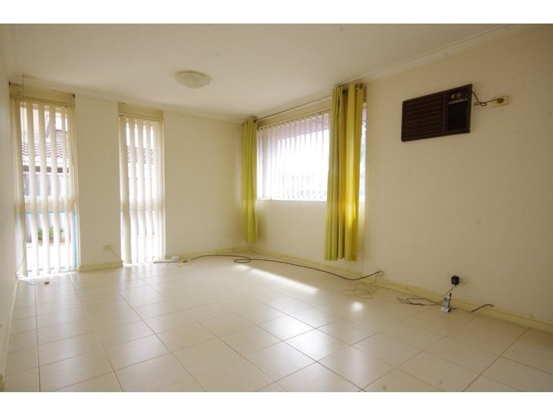 45 Mayflower Crescent, Craigie WA 6025