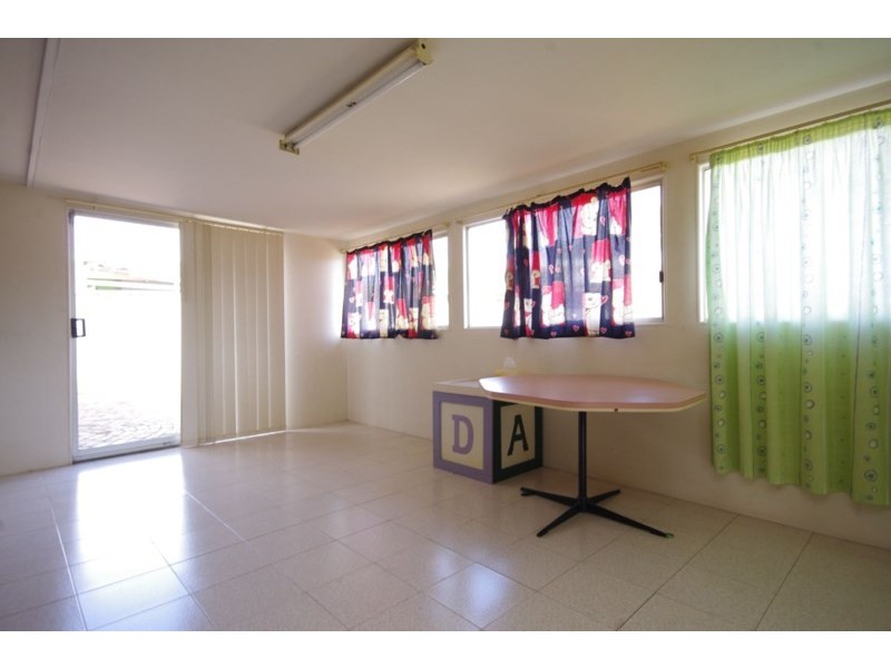 45 Mayflower Crescent, Craigie WA 6025