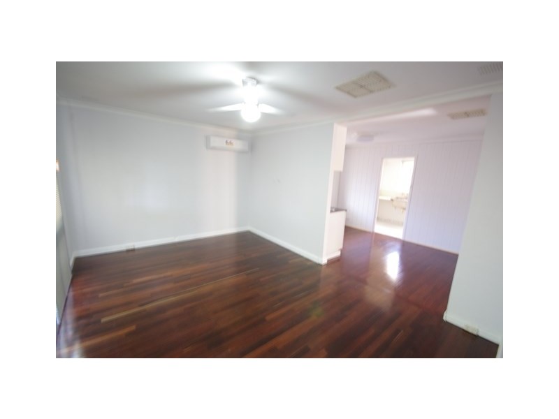 39 Burnham Way, Girrawheen WA 6064