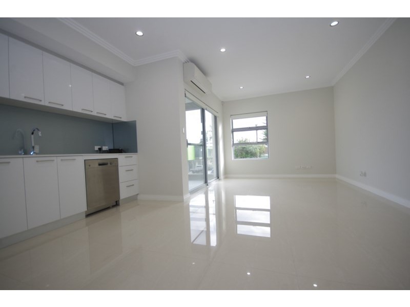 3/10 Swanston Street, Yokine WA 6060