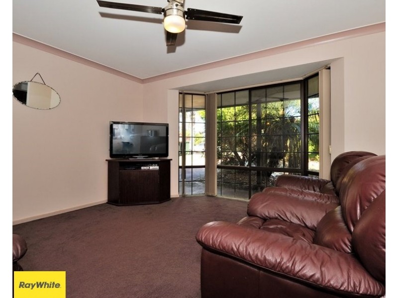 11 Swallow Court, Ballajura WA 6066