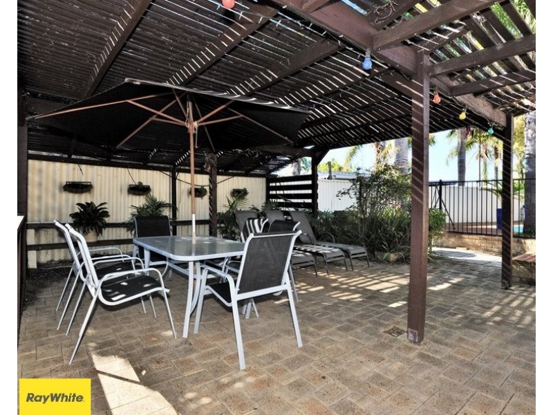 11 Swallow Court, Ballajura WA 6066