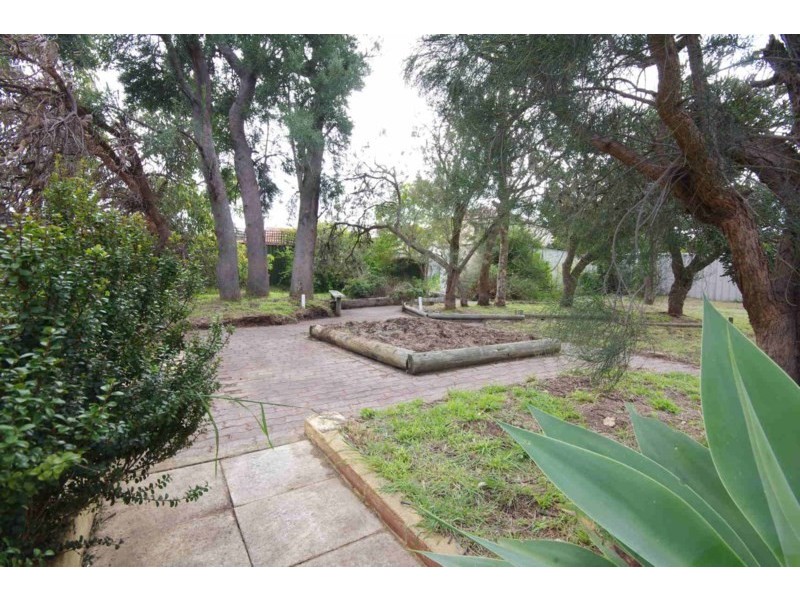 21 Gratwick Way, Koondoola WA 6064
