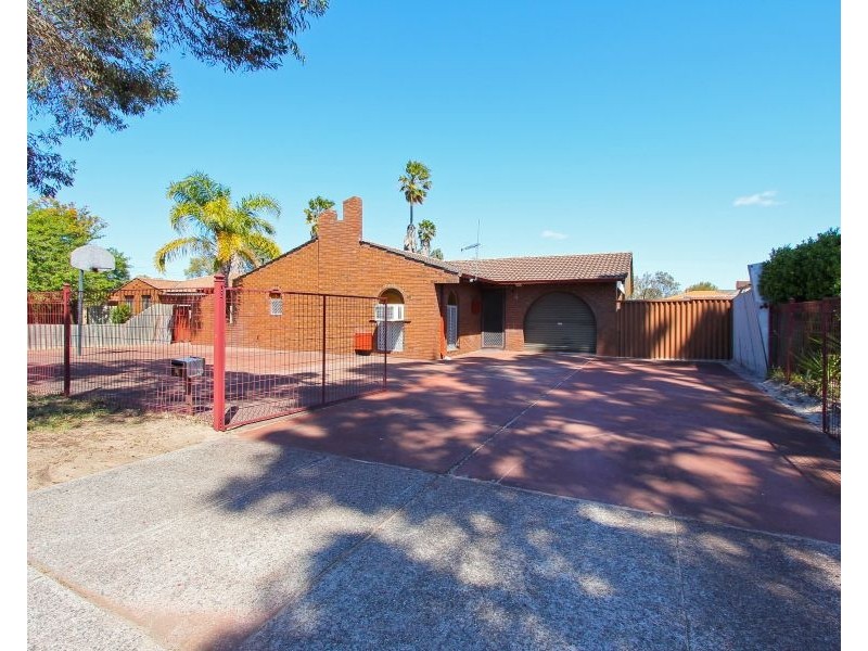 4 Camfield Place, Beechboro WA 6063