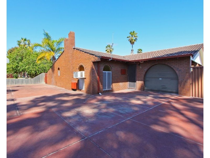 4 Camfield Place, Beechboro WA 6063