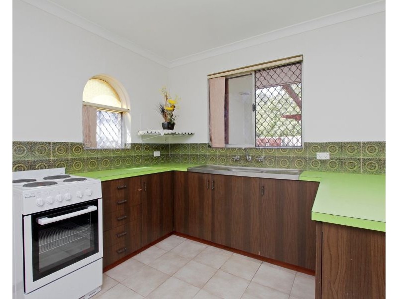 4 Camfield Place, Beechboro WA 6063