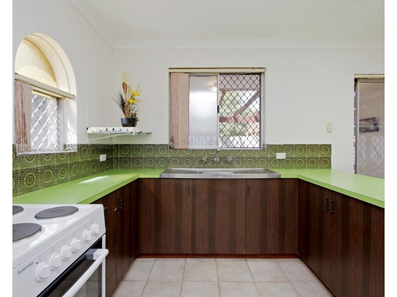 4 Camfield Place, Beechboro WA 6063