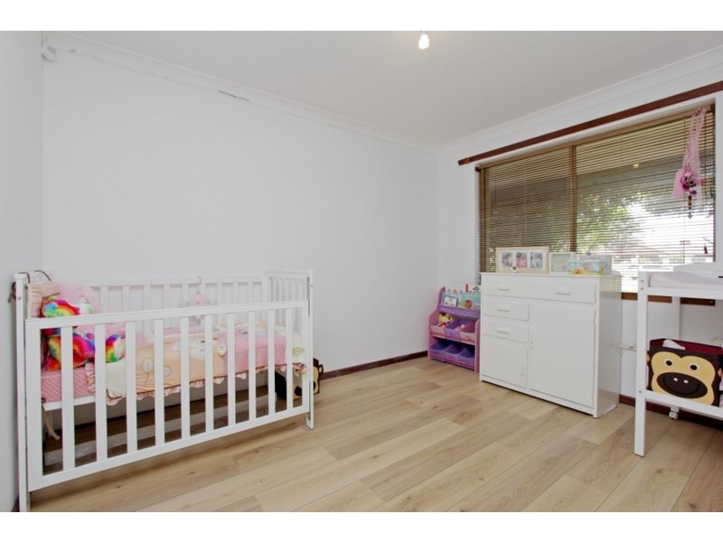 11 Irrawaddy Place, Beechboro WA 6063