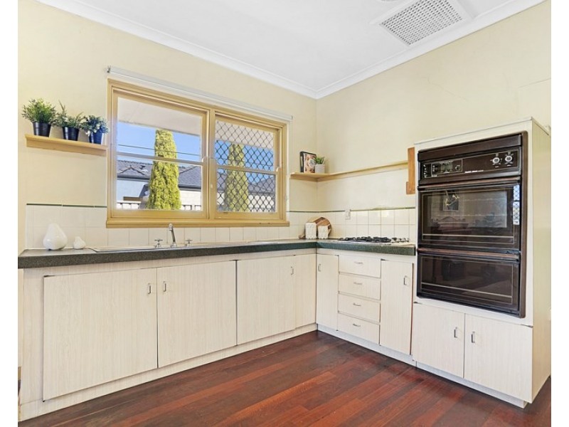 9 Winchelsea Road, Nollamara WA 6061