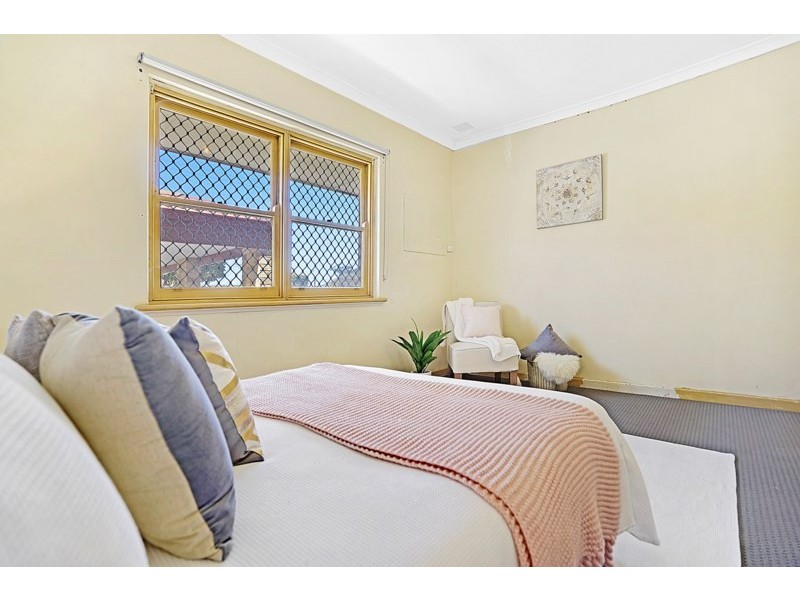 9 Winchelsea Road, Nollamara WA 6061