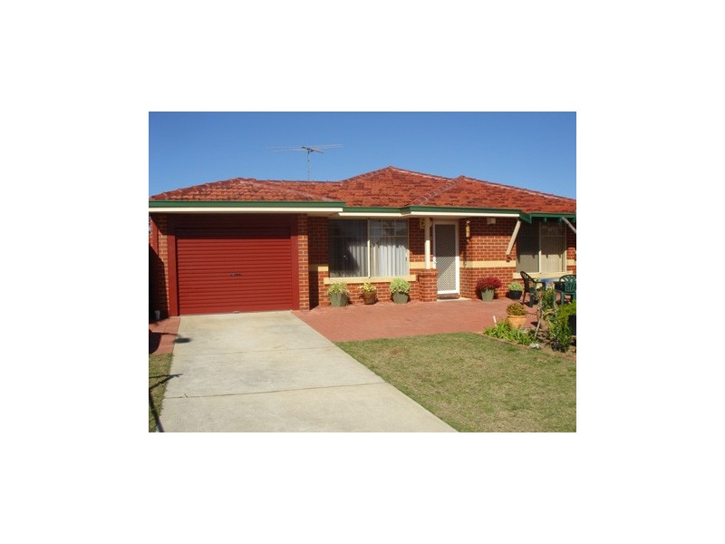 146 Highclere Boulevard, Marangaroo WA 6064