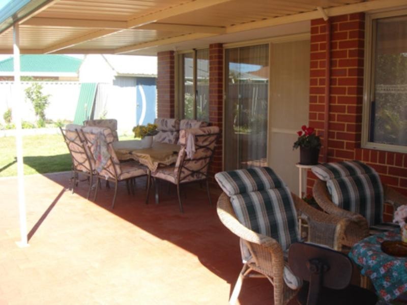 146 Highclere Boulevard, Marangaroo WA 6064