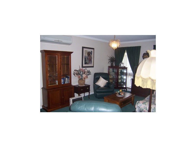 1 Yacht Court, Heathridge WA 6027