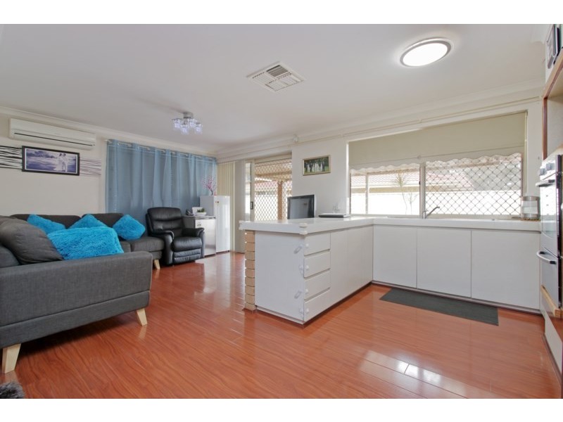 12 Ottawa Crescent, Beechboro WA 6063